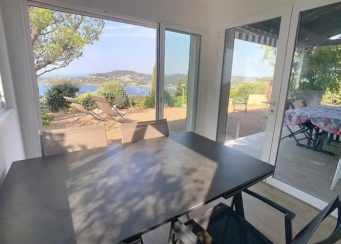 Vakantiehuis Sea View House On Foot Cote D'azur Saint-Raphaël