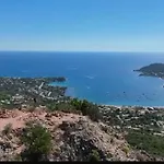 Sea View House On Foot Cote D'azur Semesterbostad