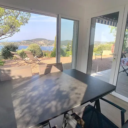 Semesterbostad Sea View House On Foot Cote D'azur Saint-Raphaël