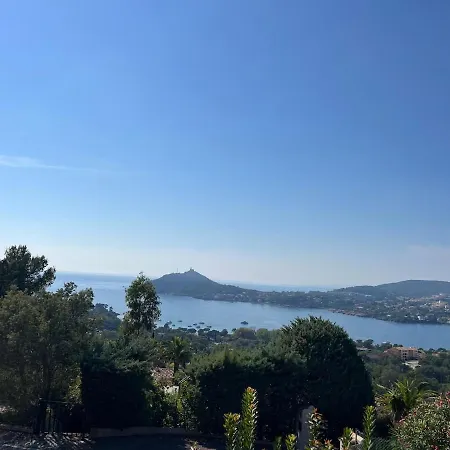Sea View House On Foot Cote D'azur Semesterbostad Saint-Raphaël