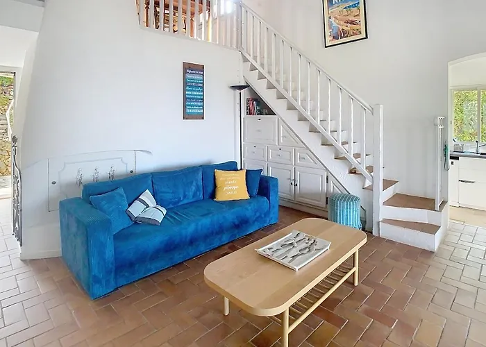 Sea View House On Foot Cote D'azur Saint-Raphaël