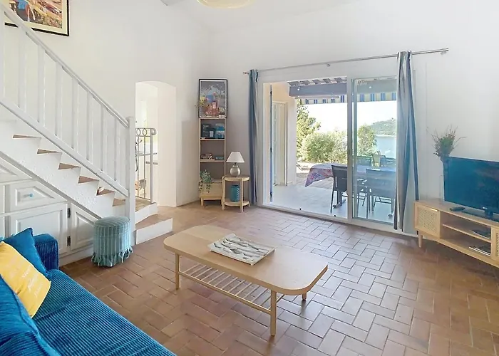 別荘 Sea View House On Foot Cote D'azur Saint-Raphaël